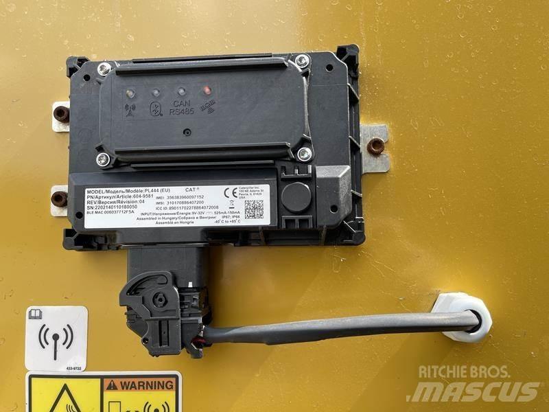 CAT DE 400 E 0 Дизелови генератори
