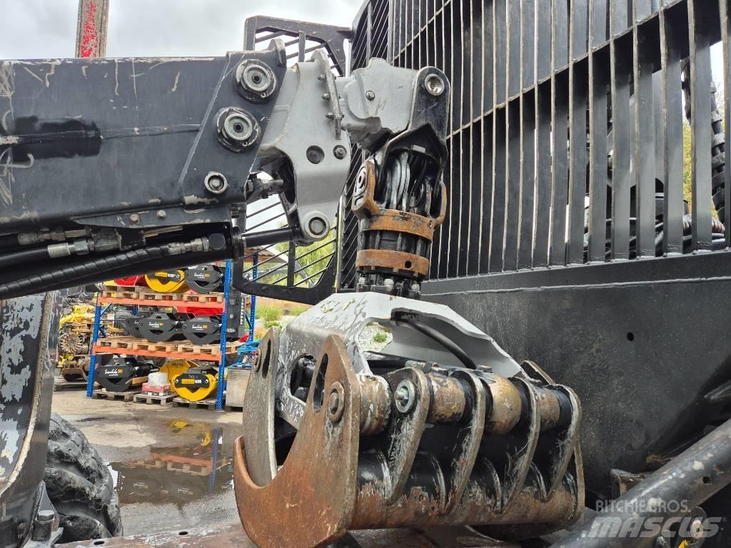 Komatsu 895 Форуардери