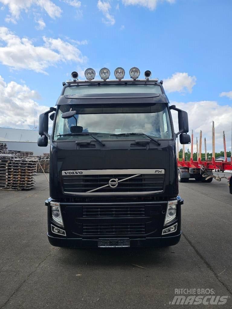 Volvo FM/FH-6X4R За превоз на дървени трупи
