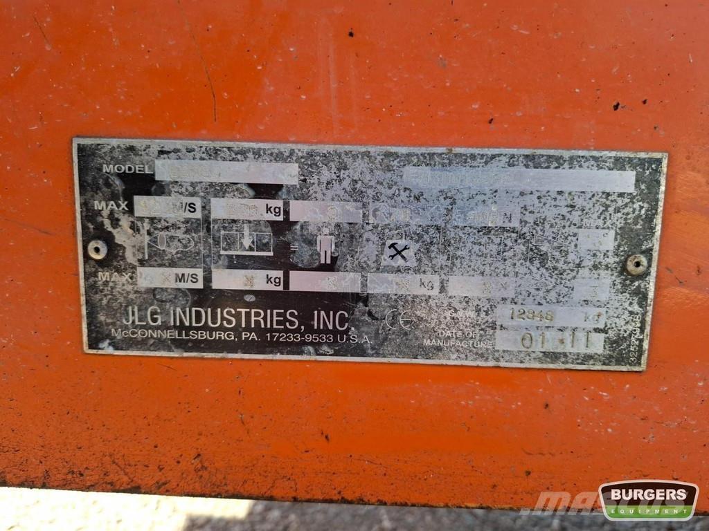 JLG 660SJ Телескопични повдигачи
