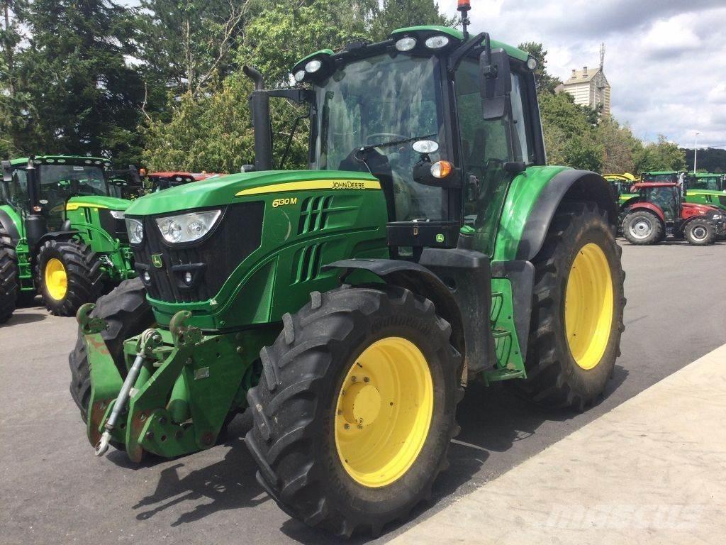 John Deere 6130M Трактори