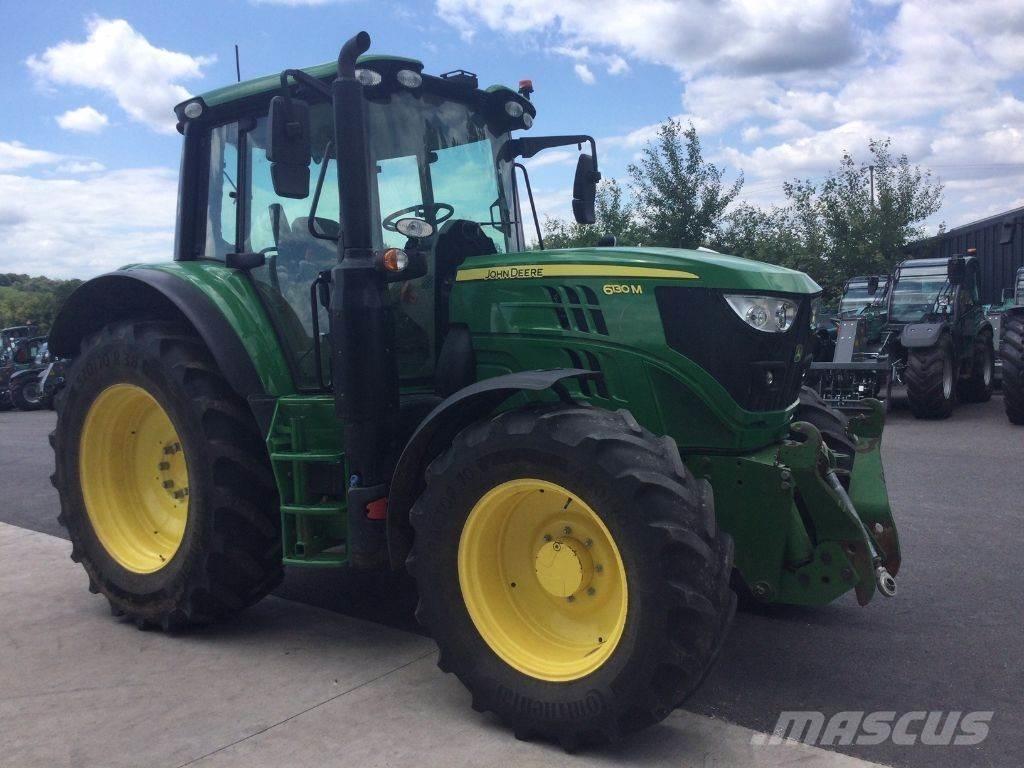 John Deere 6130M Трактори
