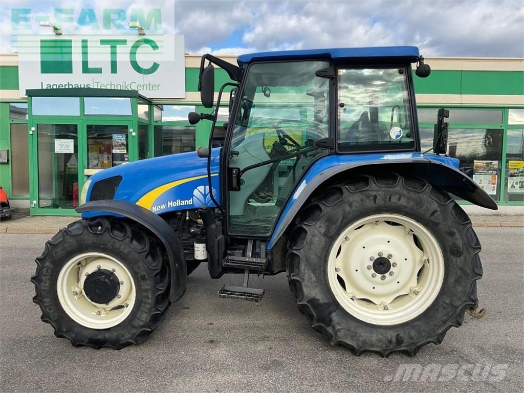 New Holland T 5030 Трактори