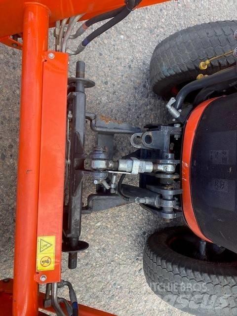 Kubota SWT37 Компактни трактори