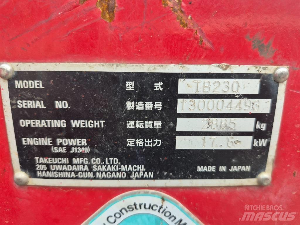 Takeuchi TB 230 Мини екскаватори < 7 т