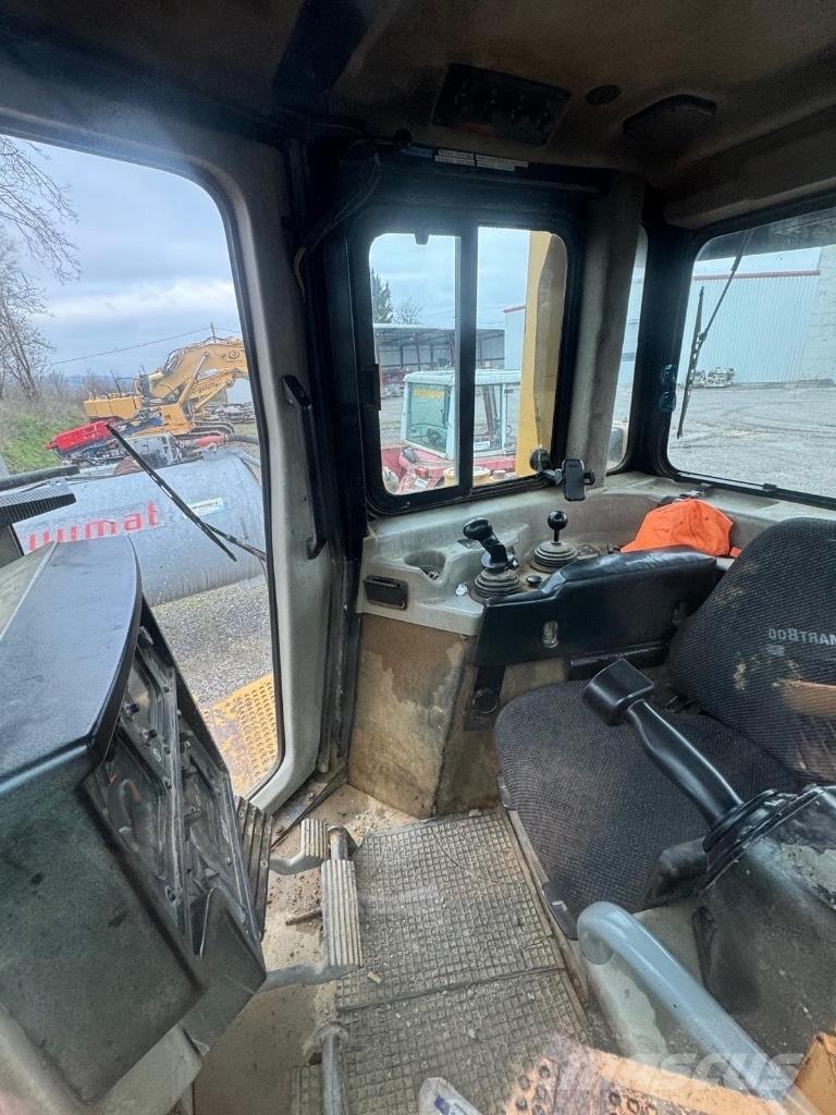 CAT D 6 R II DS XL Верижни булдозери
