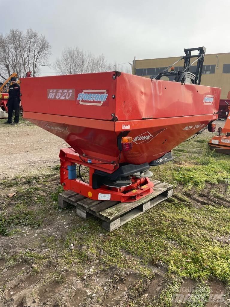 Kuhn MDS 735M Пръскачки на торове