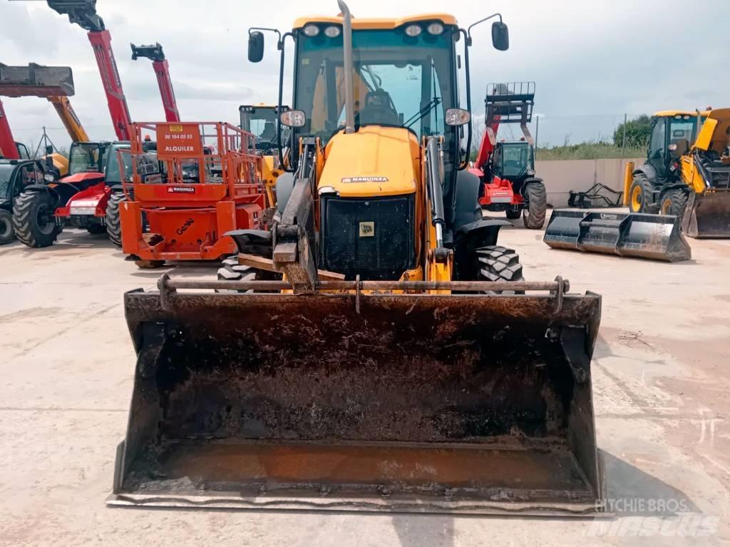 JCB 3 CX 4 T Товарач със заден ексватор