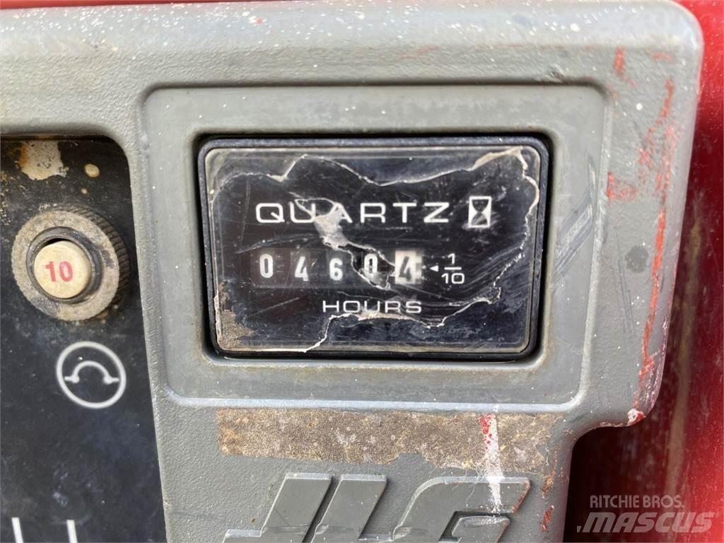 JLG 2646ES Ножични работни платформи