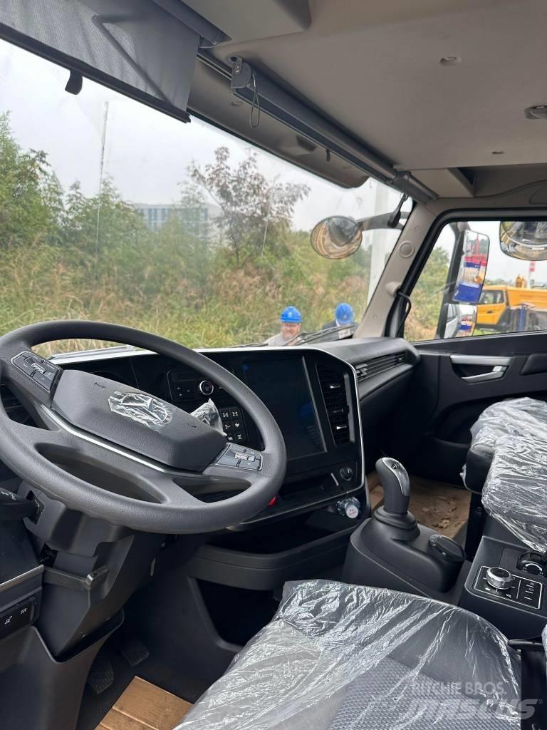 Sany SCA2500E Hybrid Всъдеходни кранове
