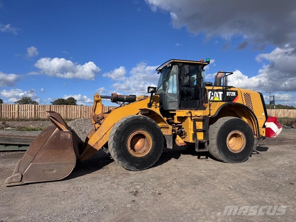 CAT 972 K Колесни товарачи