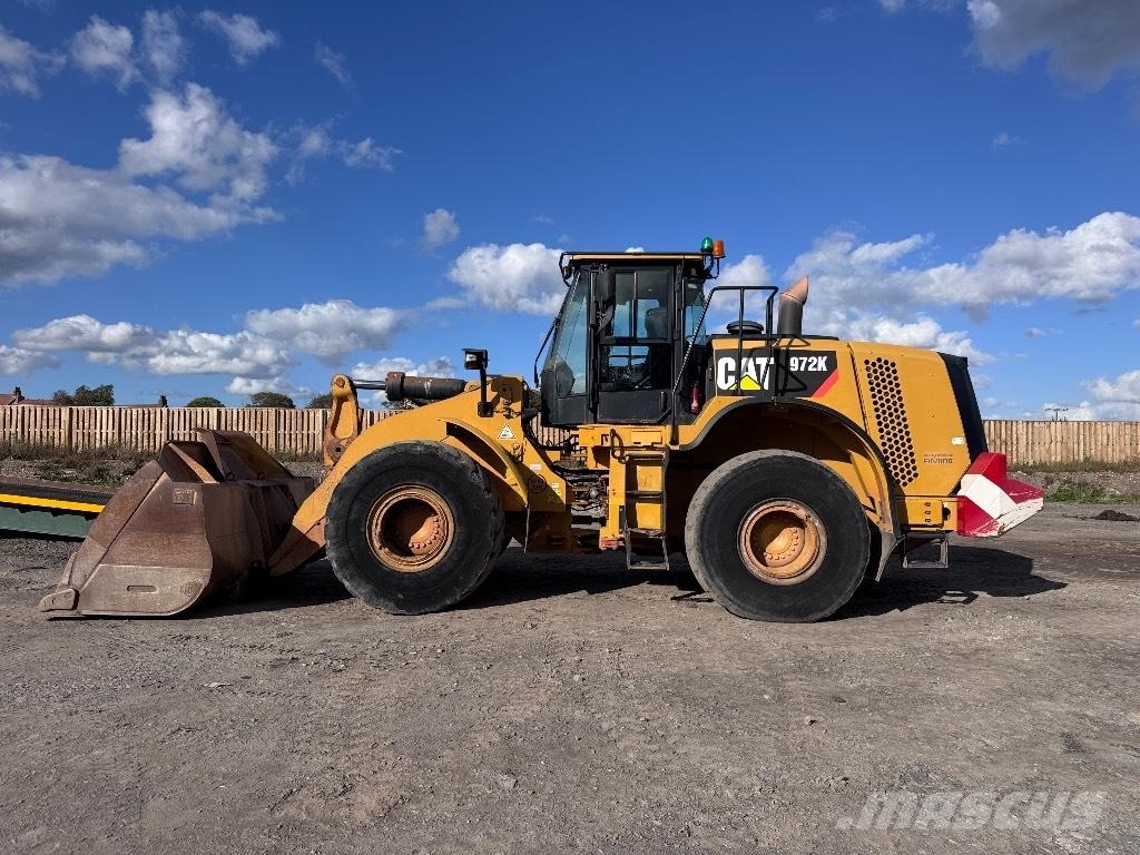 CAT 972 K Колесни товарачи