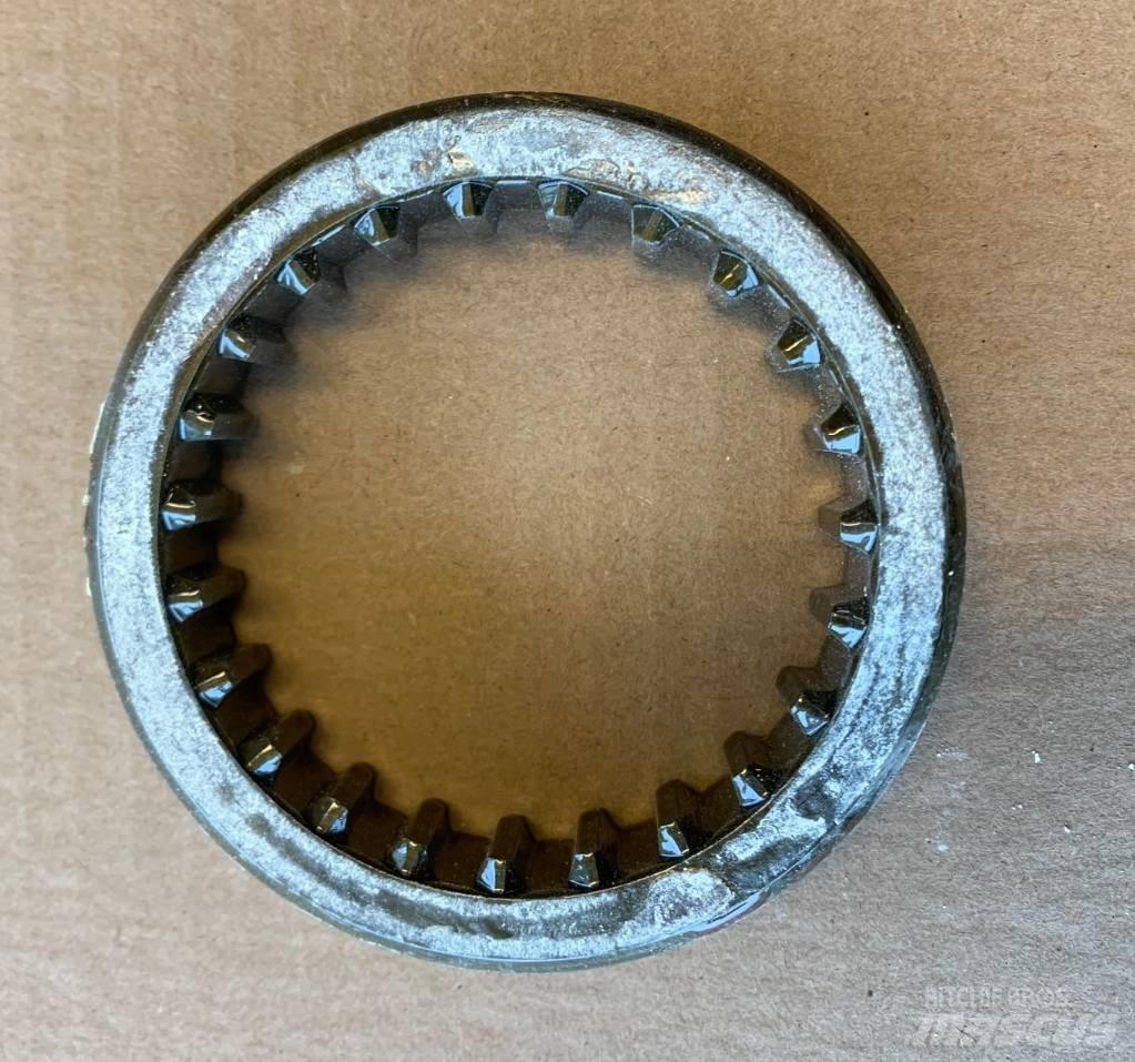 Fiat Gear 5125010 Предаване