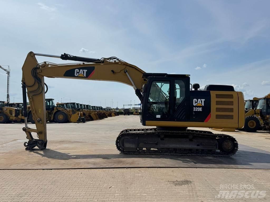 CAT 320E Верижен екскаватор