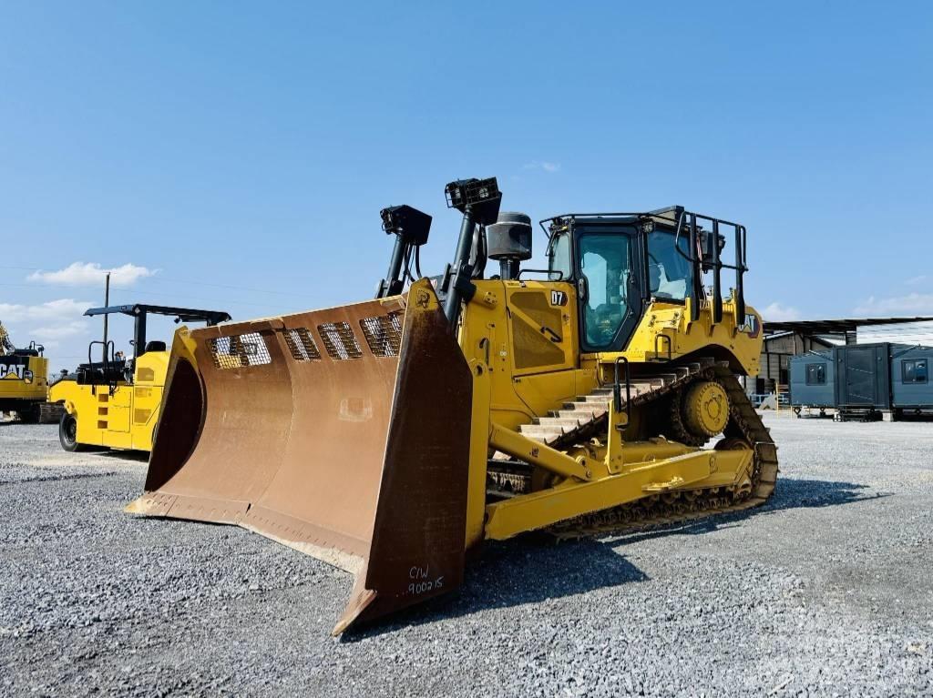 CAT D 7 Верижни булдозери
