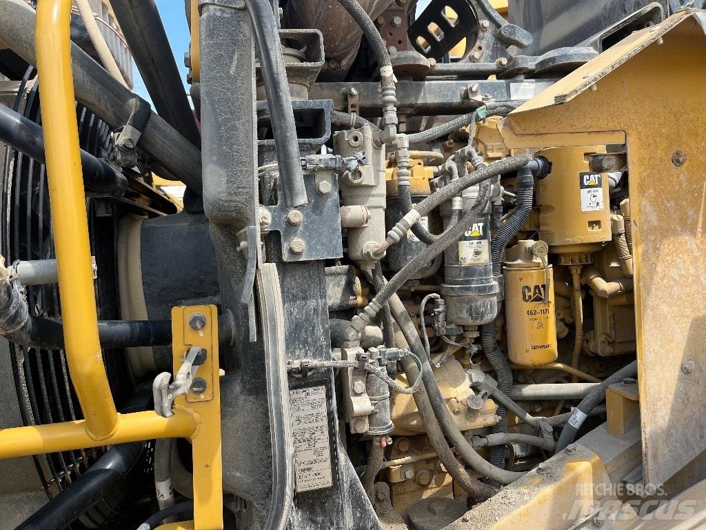 CAT 950 K Колесни товарачи