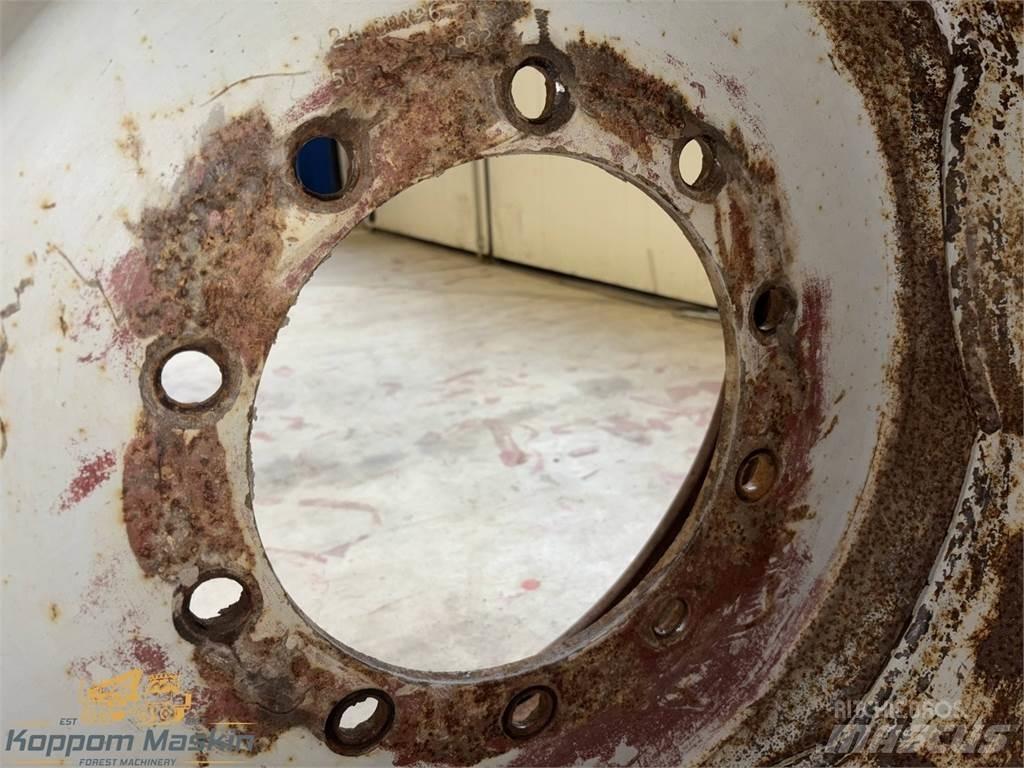 Valmet 890 24x26,5 Гуми