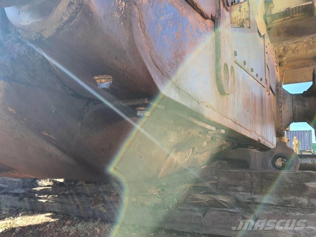 CAT D 11 R Верижни булдозери
