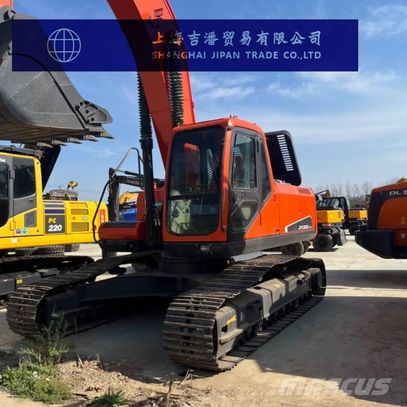 Doosan DX 300 Верижен екскаватор