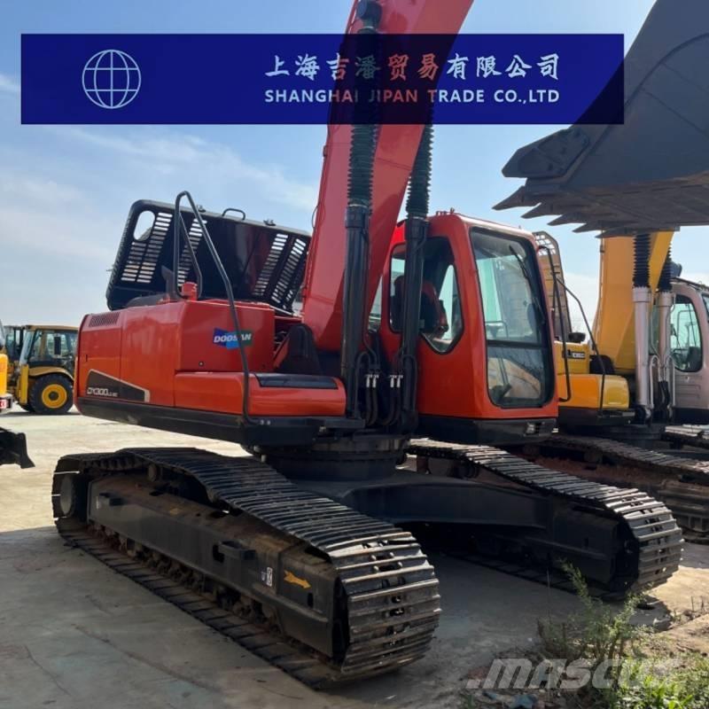 Doosan DX 300 Верижен екскаватор