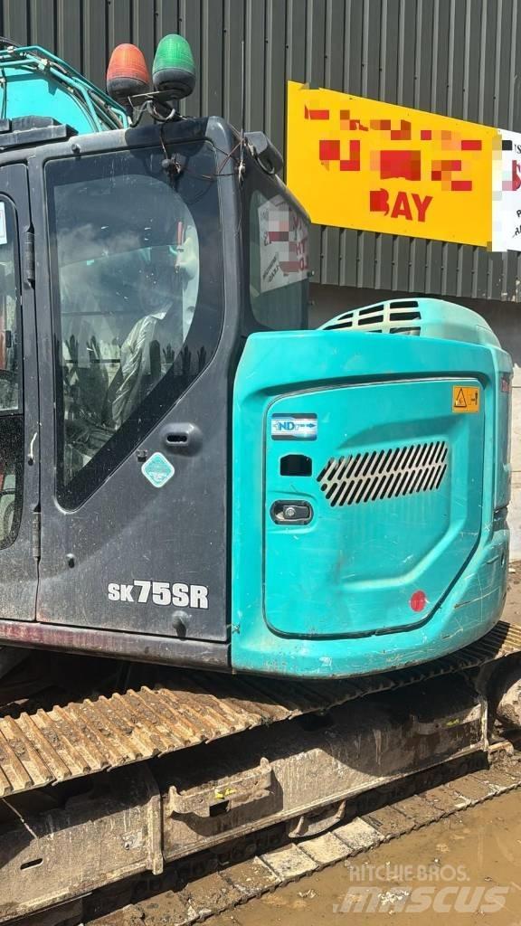 Kobelco SK 75 SR Средни екскаватори 7т - 12т