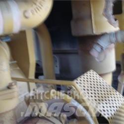 CAT D11R Верижни булдозери
