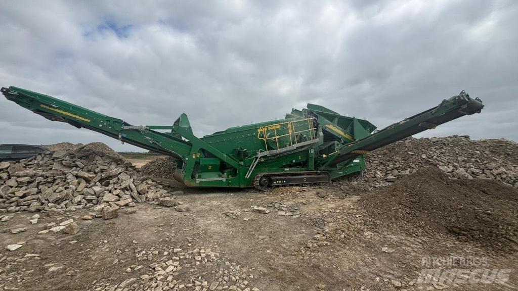 McCloskey R230 Пресяващи и Сортиращи