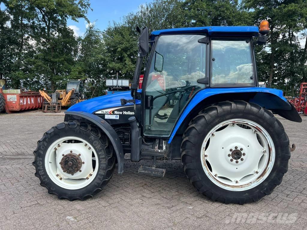 New Holland TL 90 Трактори