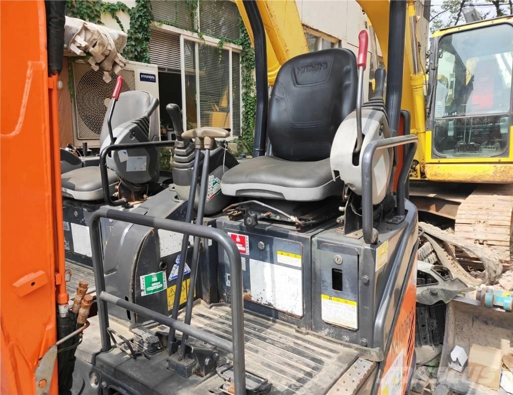 Hitachi ZX 17 U-2 Мини екскаватори < 7 т