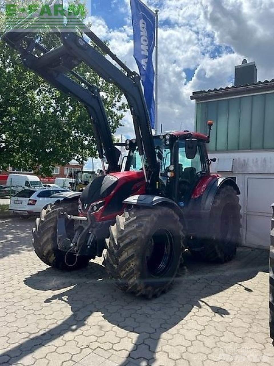 Valtra n155ea Трактори
