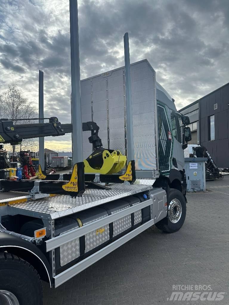 Renault Gama K 520 За превоз на дървени трупи