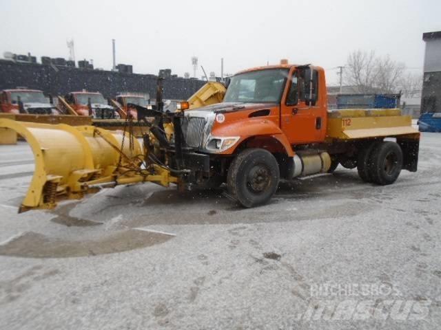 International 7400 Снегочистачки