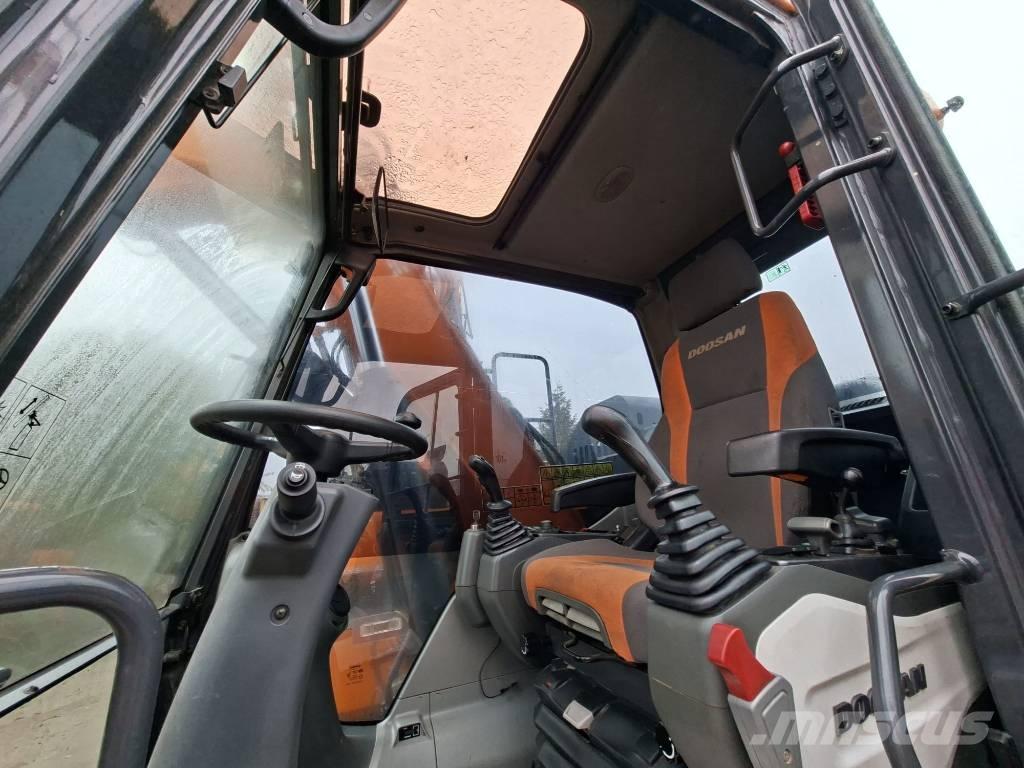 Doosan DX 165 W-5 Колесни екскаватори