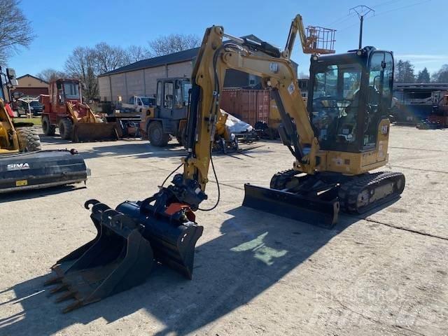 CAT 303 CR Мини екскаватори < 7 т