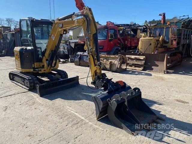 CAT 303 CR Мини екскаватори < 7 т