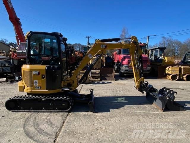 CAT 303 CR Мини екскаватори < 7 т