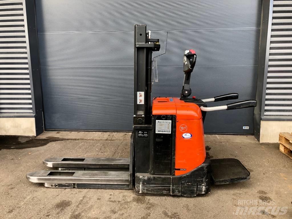 BT SPE 125 Самоходни товарачи