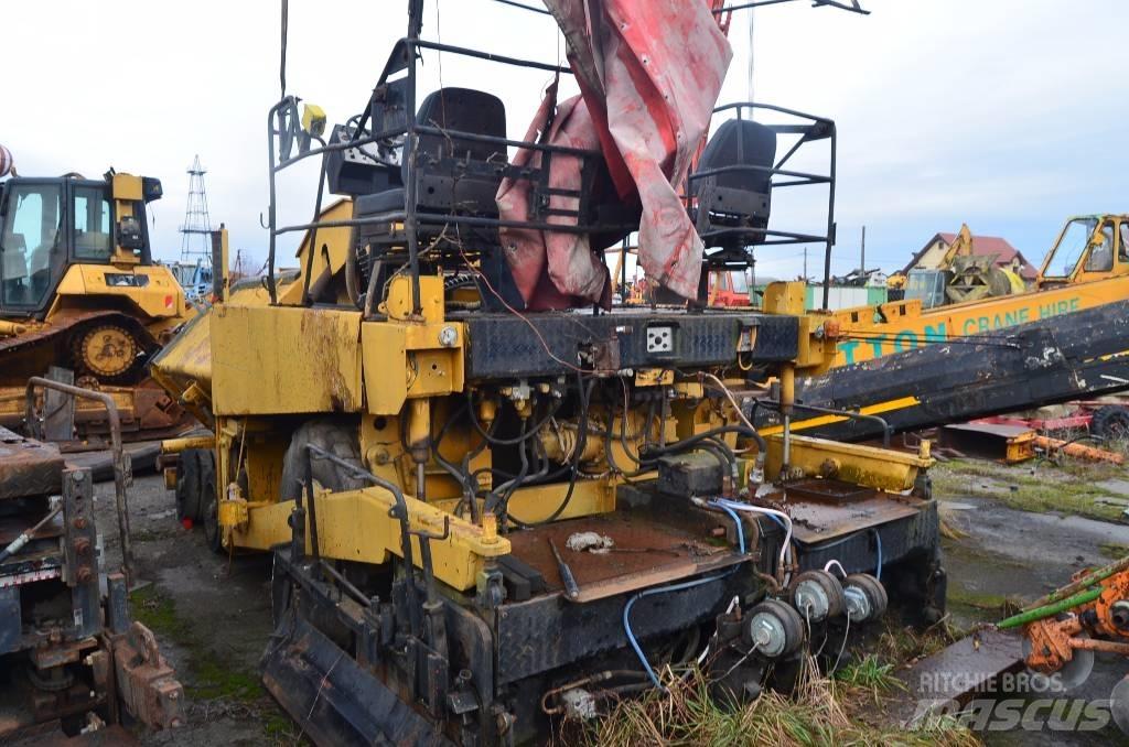 Demag DF 100 P Машини за асфалт