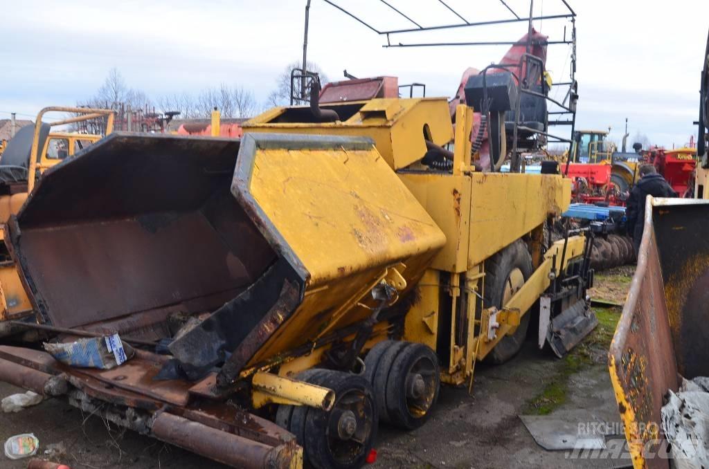 Demag DF 100 P Машини за асфалт