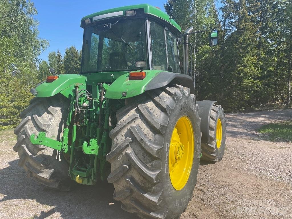 John Deere 7710 Трактори