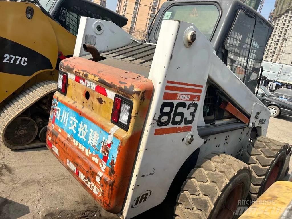 Bobcat S863 Мини товарачи
