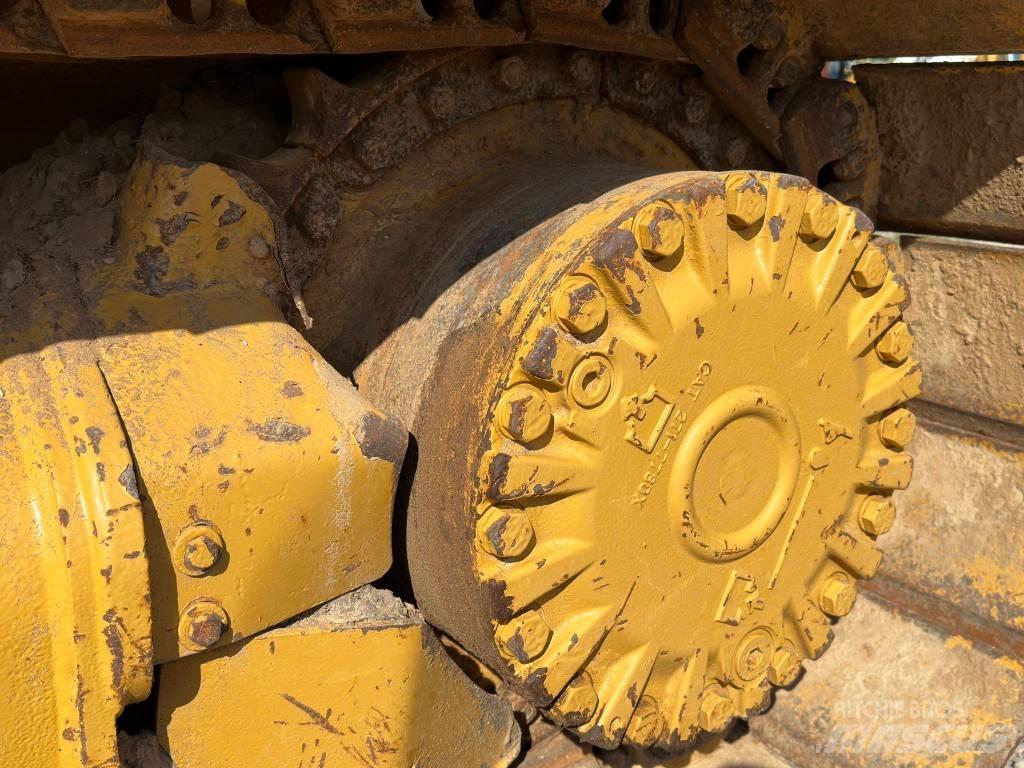 CAT D 5 K LGP Верижни булдозери
