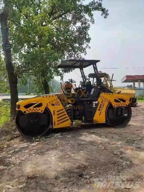Sakai SW 770 ND Двойни барабанни ролки
