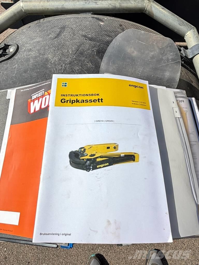 Doosan DX 160 W Колесни екскаватори