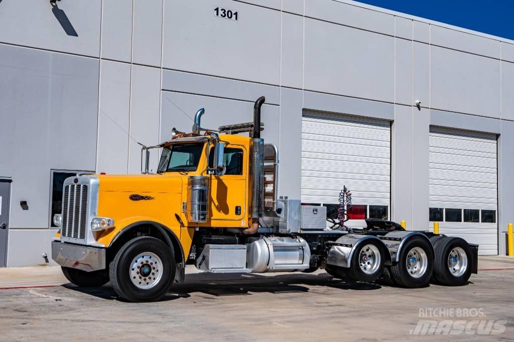 Peterbilt 388 Влекачи