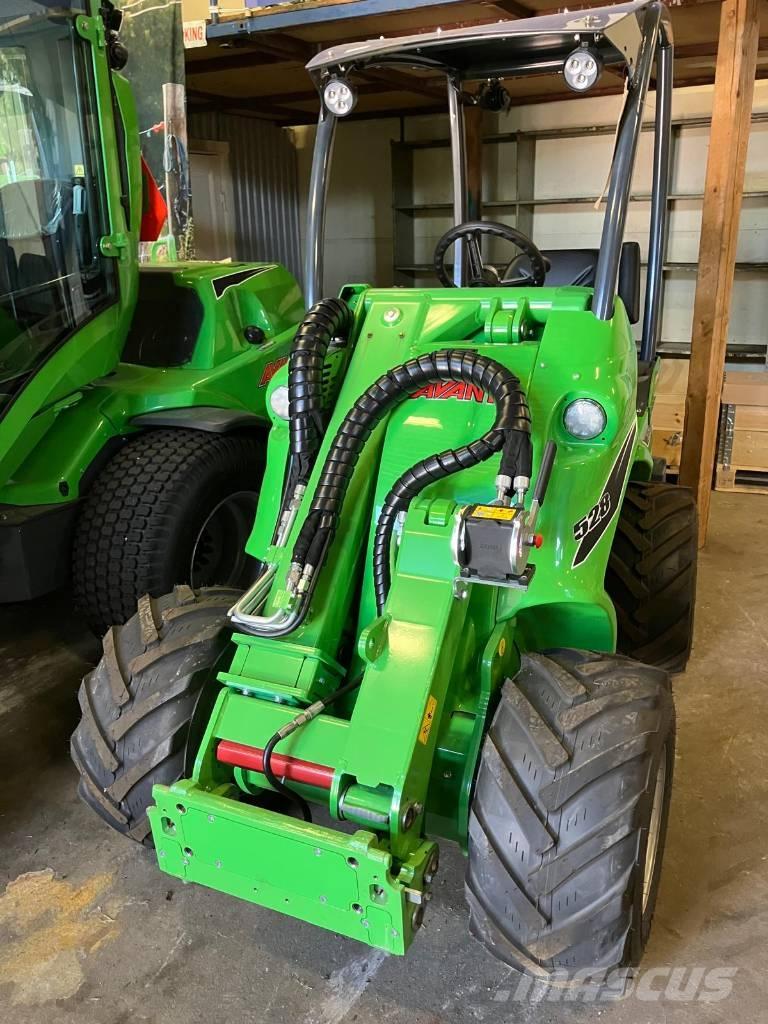 Avant Avant 528 Мини товарачи
