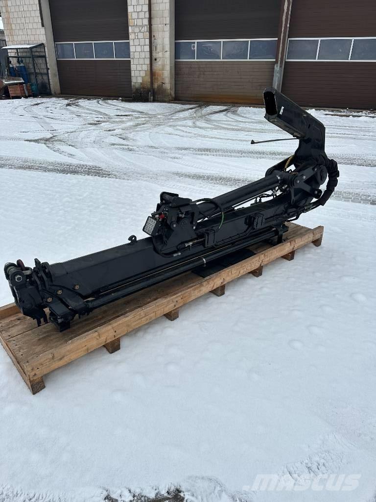 HMF FJ 600 Товарещи кранове