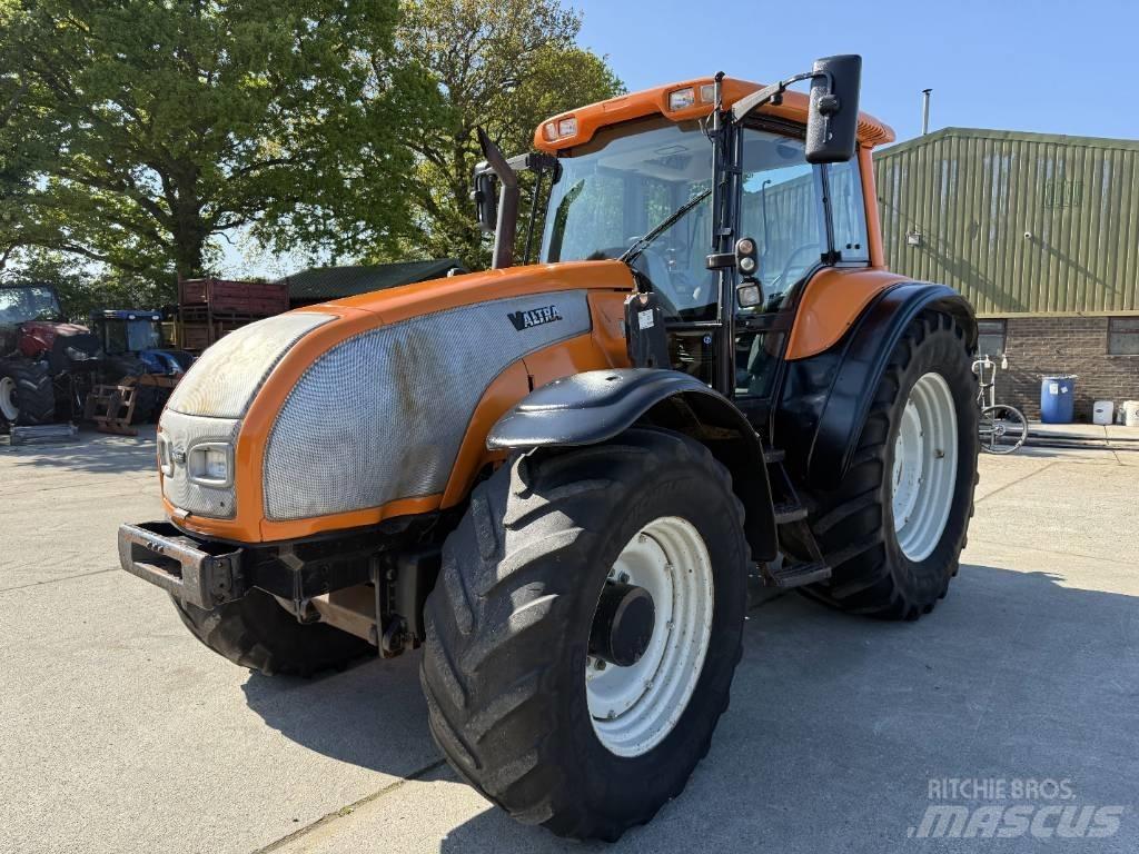 Valtra T 170 Трактори