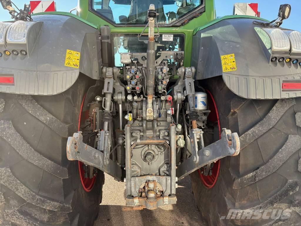 Fendt 939 Profi Plus Трактори