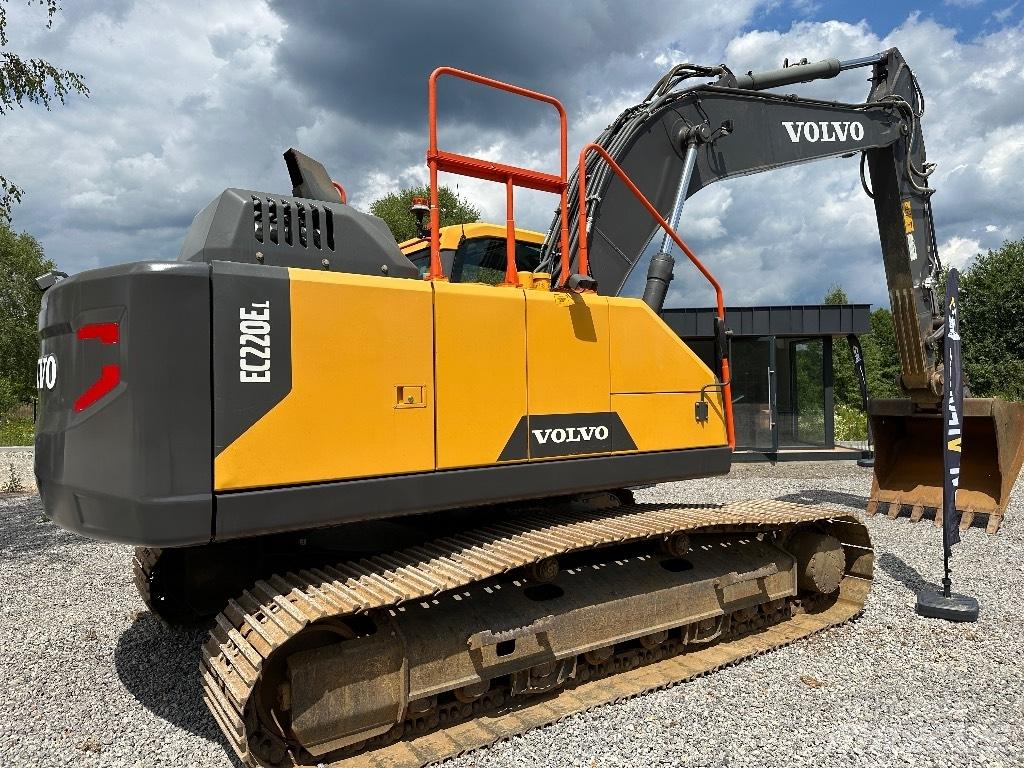 Volvo EC 220 E L Верижен екскаватор